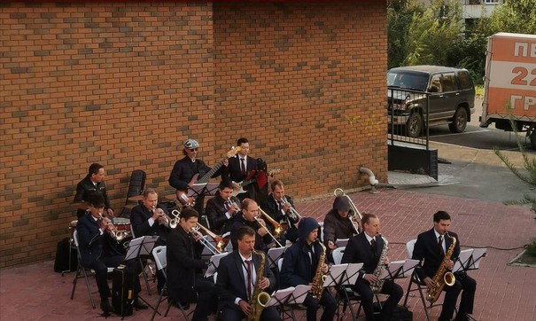 Городской эстрадный оркестр МАУ «Праздник» выступил в Иркутске